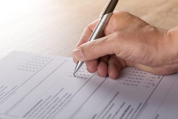 HR Magazine/Hewitt Medical Insurance Survey Analysis of key findings | HR Features - HR Magazine | HR Online